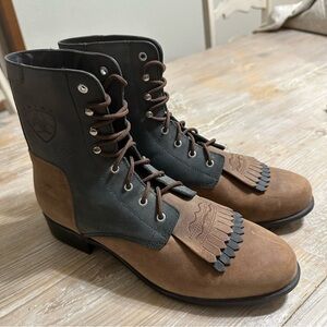 NWOT Ariat Heritage Lacer Boot Distressed Brown and Black Sz 10